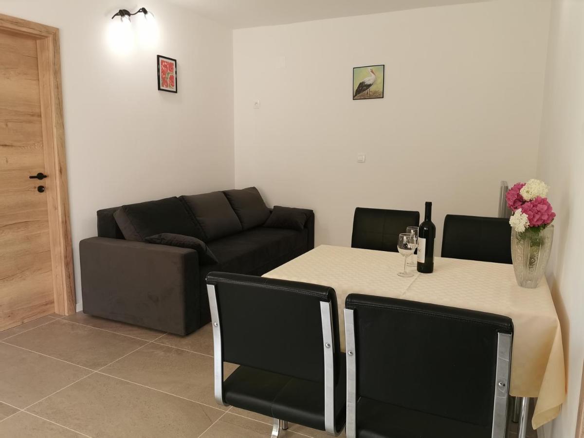 Darinka Apartment